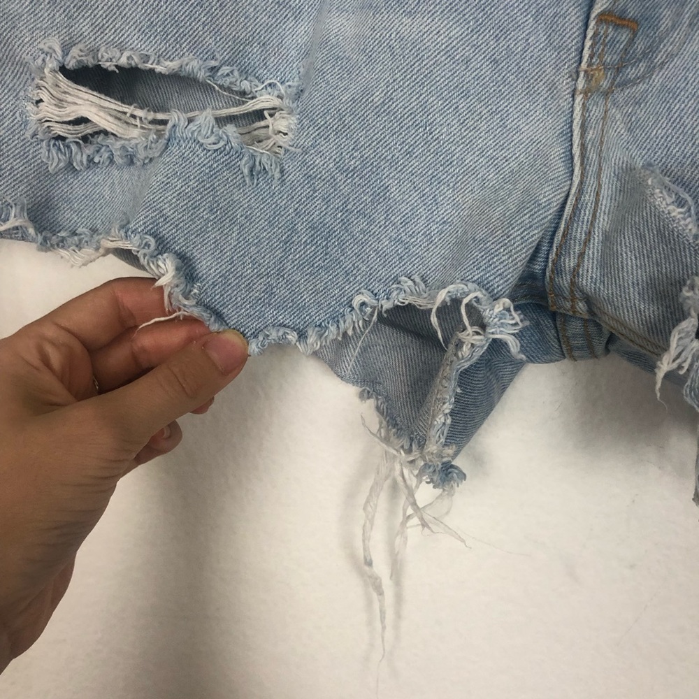 Grlfrnd Helena Button-Fly High Rise Distressed Je… - image 5